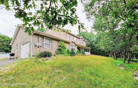 399 Scenic Dr Albrightsville, PA 18210