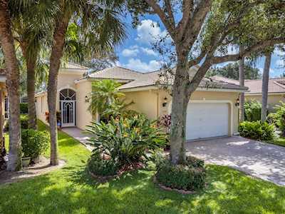 7179 Via Genova Delray Beach, FL 33446