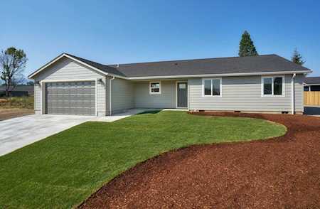513 Orchard Place Phoenix, OR 97535