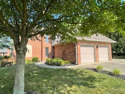 10 Wildwood Ct Brownsburg, IN 46112