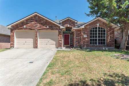 2925 Coventry Lane Mckinney, TX 75069