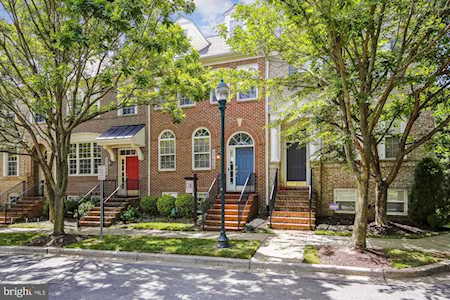 23528 Gardenside Place Clarksburg, MD 20871