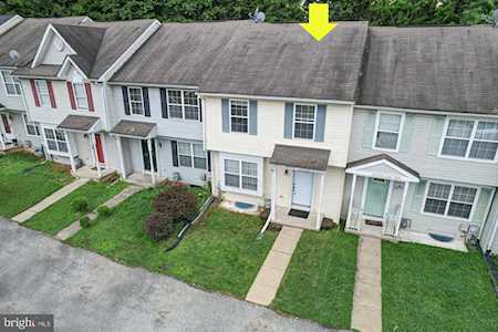 18 Elks Trl New Castle, DE 19720