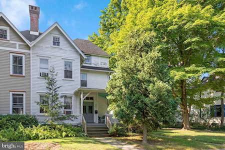 202 Willow St E Wenonah, NJ 08090