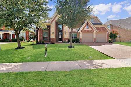 7235 Tolosa Grand Prairie, TX 75054