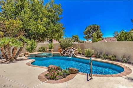 7252 Drifting River Ct Las Vegas, NV 89149