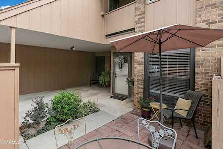 9527 Hidden Oak Way Knoxville, TN 37922