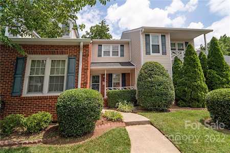10807 Winterbourne Ct Charlotte, NC 28277