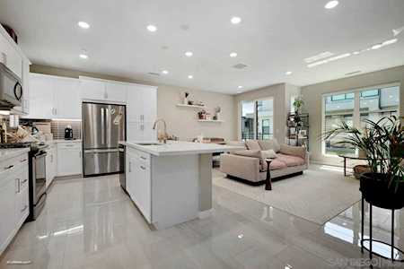 2952 Via Alta Pl San Diego, CA 92108