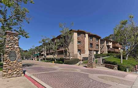 8860 Villa La Jolla Drive #301 La Jolla, CA 92037