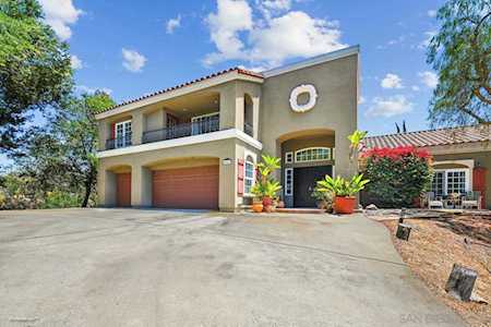 20457 Fortuna Del Sur Escondido, CA 92029