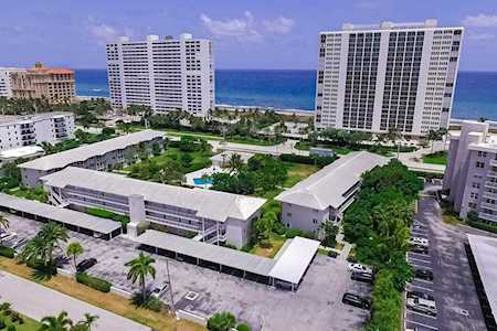 2730 Banyan Road #33 B Boca Raton, FL 33432