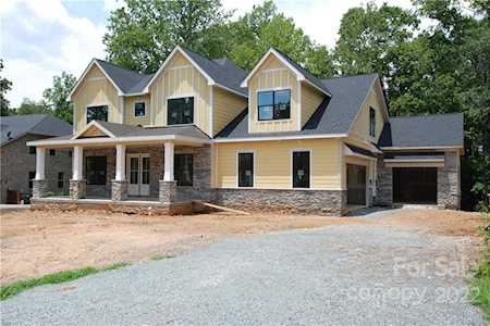 8629 Whitehawk Hill Rd Waxhaw, NC 28173