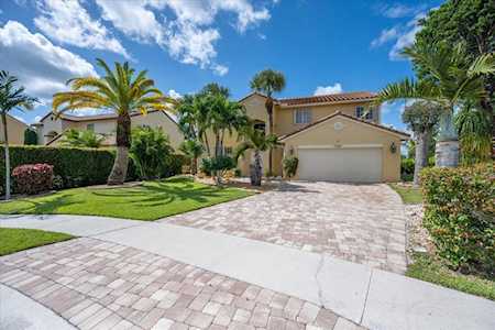 7711 Hanahan Place Lake Worth Beach, FL 33467