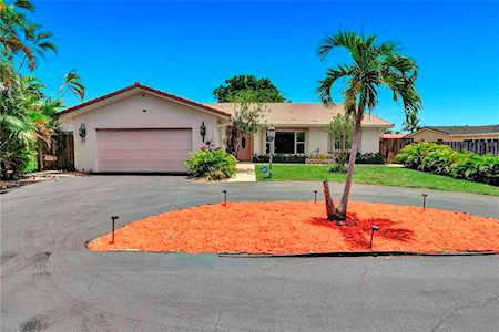 3741 NW 109th Ave Coral Springs, FL 33065