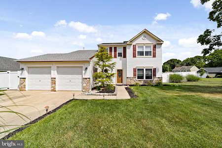 82 Holly Ave E Sewell, NJ 08080