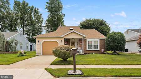 139 Lakebridge Dr Woodbury, NJ 08096
