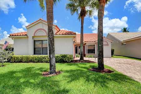 7750 Grovewood Drive Lake Worth Beach, FL 33467