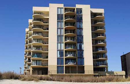 1425 S Ocean Blvd. #3D North Myrtle Beach, SC 29582