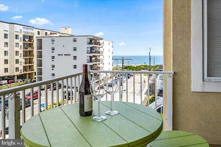 12 92nd St #303 Ocean City, MD 21842