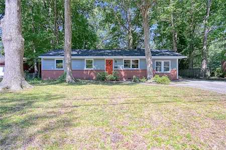 155 Menchville Rd Newport News, VA 23602