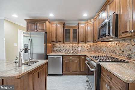1750 Morris Dr Cherry Hill, NJ 08003