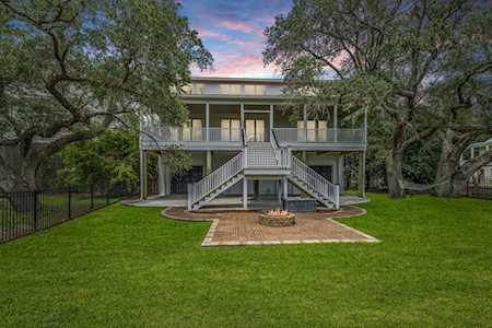 675 Cedar Point Dr Charleston, SC 29412