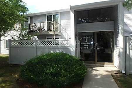 1 Village Rock Ln #1 Natick, MA 01760