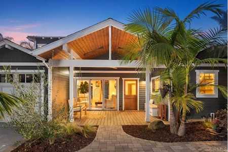 736 Del Rio Avenue Encinitas, CA 92024