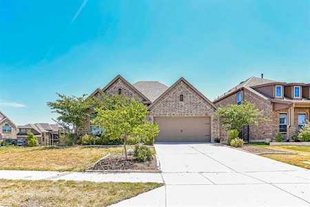 1901 Eagle Aerie Lane Wylie, TX 75098