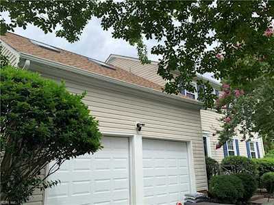707 Lipton Dr Newport News, VA 23608