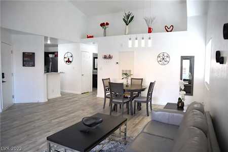 5064 S Rainbow Blvd #205 Las Vegas, NV 89118