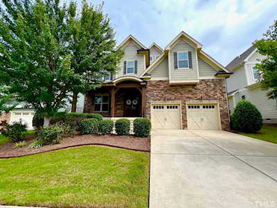 821 Laurel Garden Way Cary, NC 27513