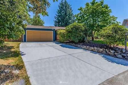 11106 158th Ave NE Redmond, WA 98052
