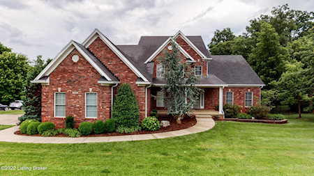 7500 Jones Trace Crestwood, KY 40014