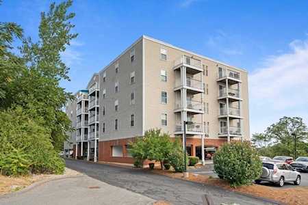 86 E Howard St #408 Quincy, MA 02169