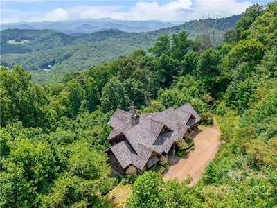 34 Crown Point Dr Asheville, NC 28803