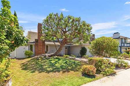 1117 Dennis Dr Costa Mesa, CA 92626