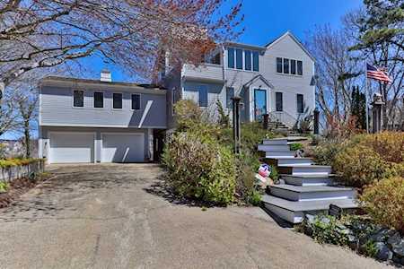 18 Pilgrim Heights Road Provincetown, MA 02657