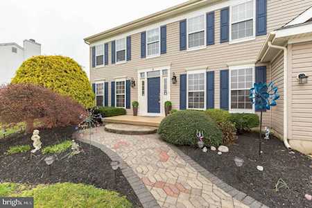 7 Crystal Ct Sicklerville, NJ 08081