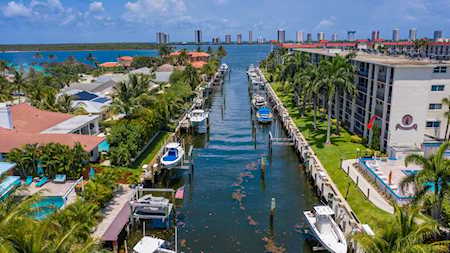 109 Paradise Harbour Boulevard #102 North Palm Beach, FL 33408