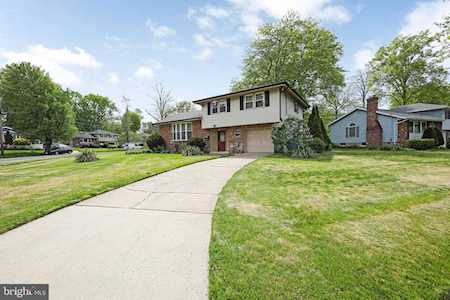 902 Orlando Rd Cherry Hill, NJ 08034