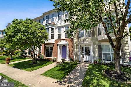 23 Lilyberry Place Delran, NJ 08075