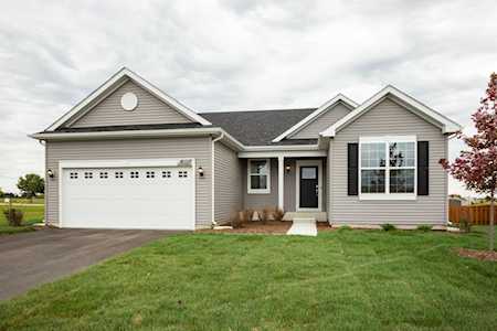 4705 Fox Trail Ct Wonder Lake, IL 60097