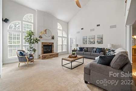 151 Corona Circle Mooresville, NC 28117