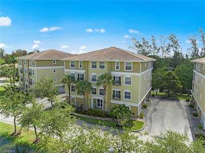 10081 Lake Cove Dr #101 Fort Myers, FL 33908