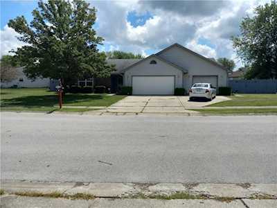 102 Watercrest Ln Mooresville, IN 46158