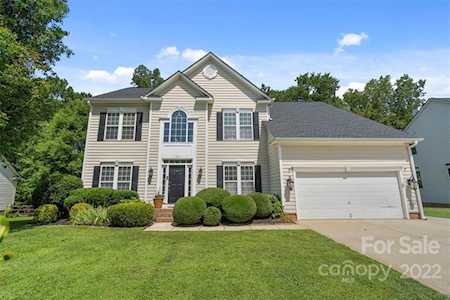 102 Doby Creek Ct Fort Mill, SC 29715