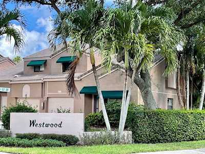 1631 Cypress Pointe Drive #6-1 Coral Springs, FL 33071