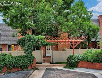 2093 Sussex Lane Colorado Springs, CO 80909